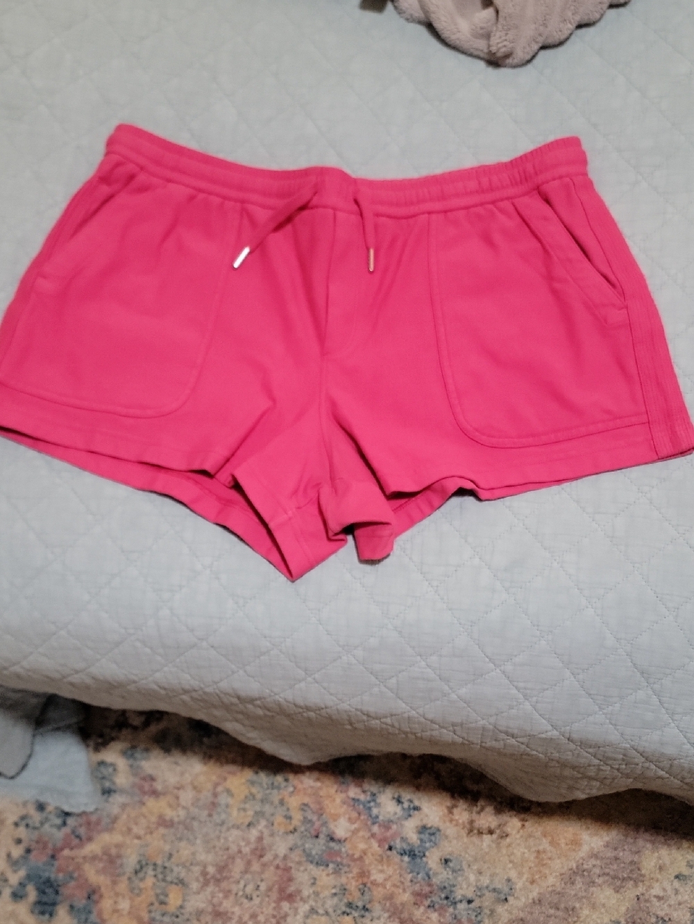 EUC Athleta Farallon Shorts Xl